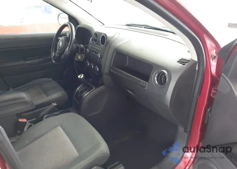 2011 Jeep Compass z USA, uszkodzony, nr VIN 1J4NT1FB3BD138164